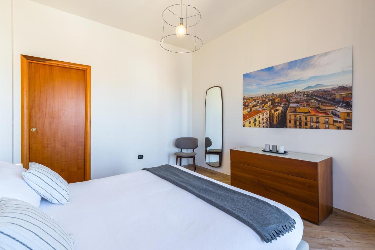 Duomo XI Apartment By Wonderful Italy Nápoly Kültér fotó